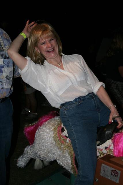 Picture 877 r25