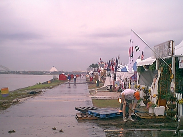 MIM 2003 Fri 01