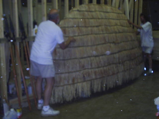 MIM 04 WP big hut